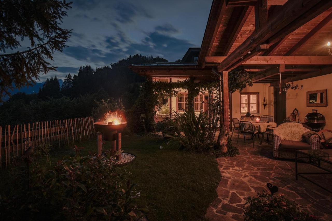 Aparthaus Am Walde & Appartement Sonnenseite Bartholomäberg エクステリア 写真
